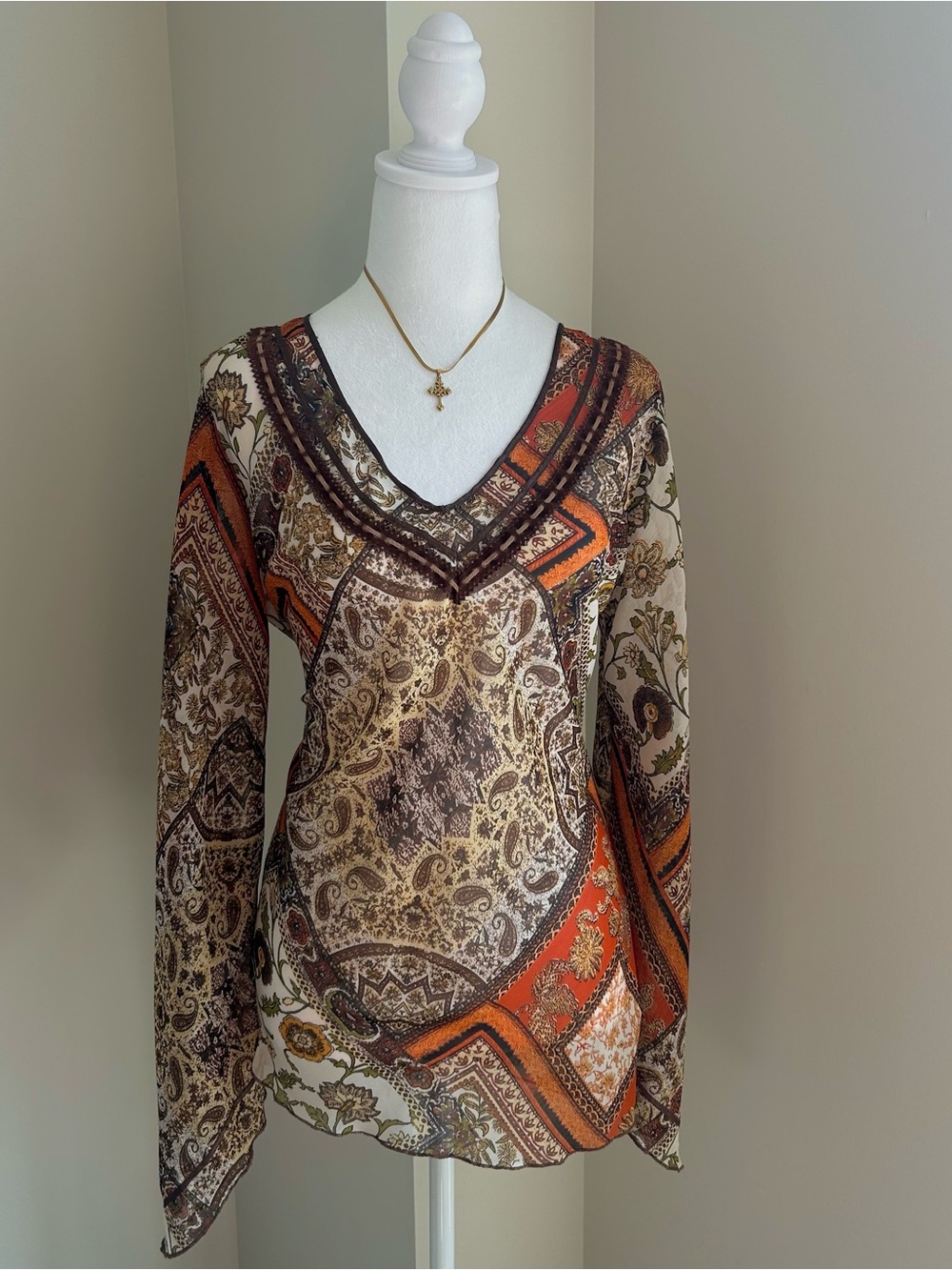 2000's Boho Paisley V-Neck Flare Sleeve Top